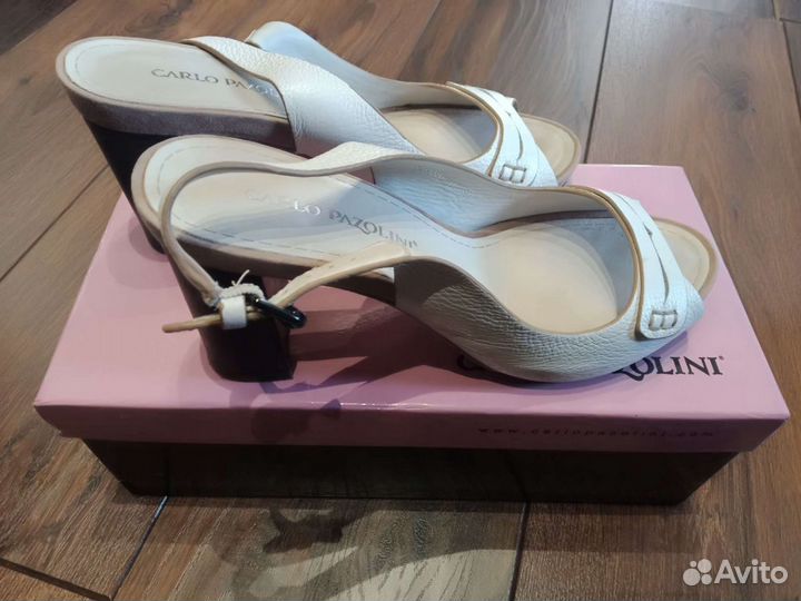 Босоножки Carlo Pazolini