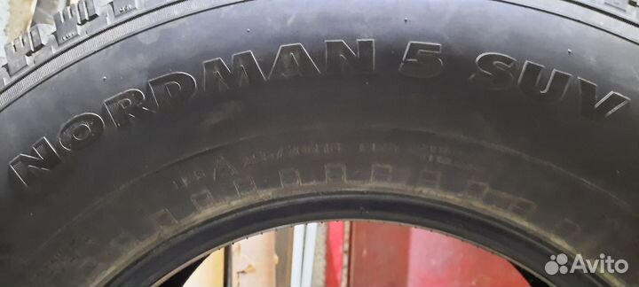 Nordman 5 255/70 R16 111T