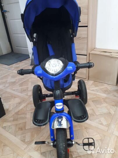 Детский трехколесный велосипед-коляска