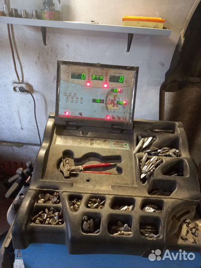 Балансировочный станок бу Pradar PR63