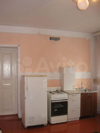 Комната 23,5 м² в 3-к., 2/2 эт.