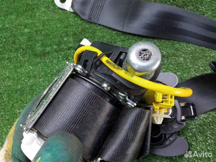 Ремень безопасности Volkswagen Tiguan (2007-2011)