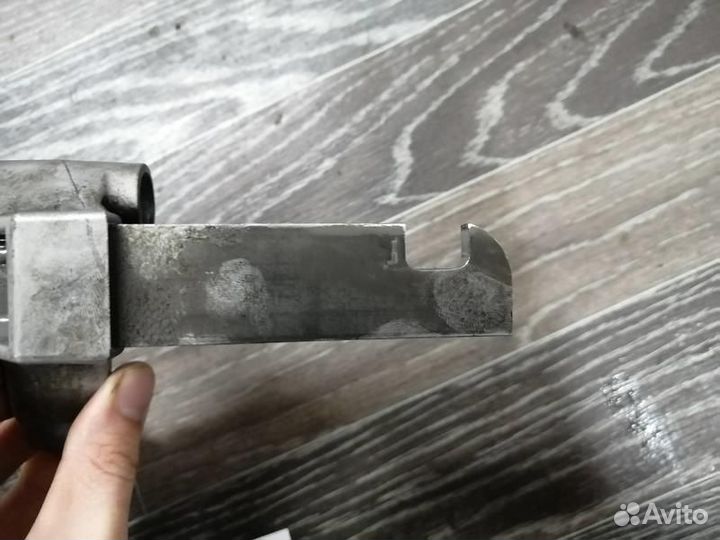 Вилка выбора 5 передачи Ниссан Альмера, примера