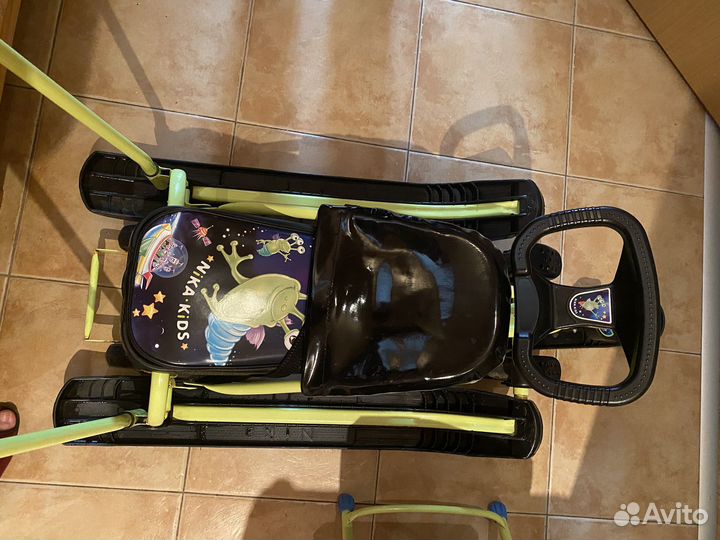 Снегокат с ручкой Nika Kids