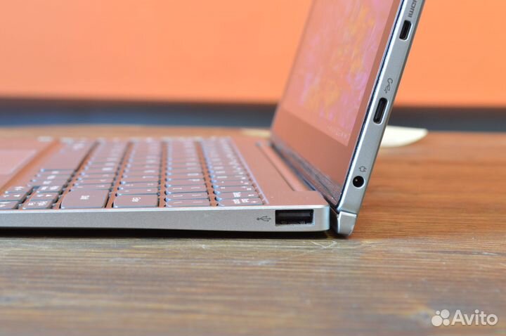 Нетбук-трансформер Lenovo Miix 320-10ICR