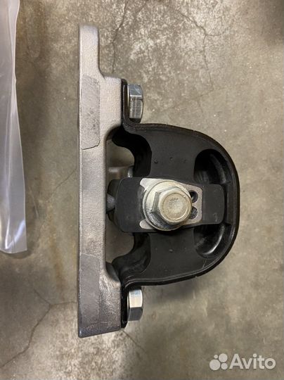 Усиленная подушка двигателя, опора Vesta веста