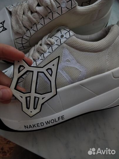 Модные кроссовки