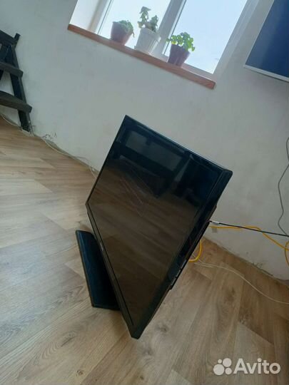 Телевизор Samsung UE32EH5307K