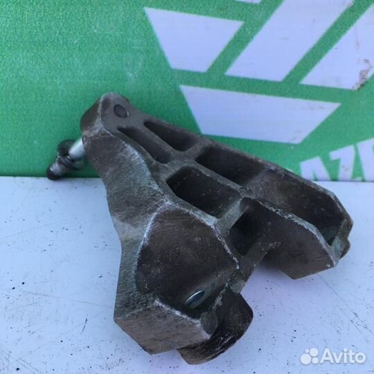 Опора двигателя правая Шевроле Лачетти