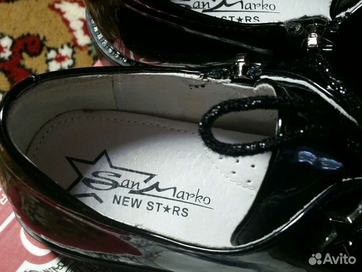 Туфли для девочки размер 35