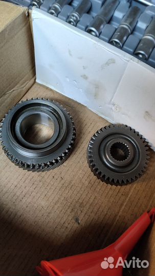 Шестерни пятой передачи volkswagen Golf 5,6