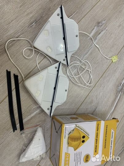 Магнитная щетка для двухстороннего мытья окон