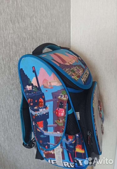 Школьный рюкзак анатомический