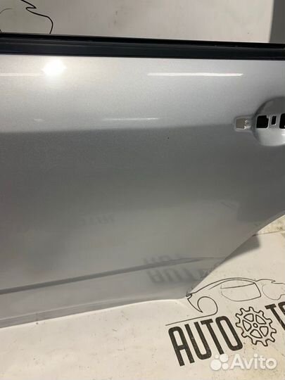 Дверь задняя левая Mitsubishi Outlander 1 4G63
