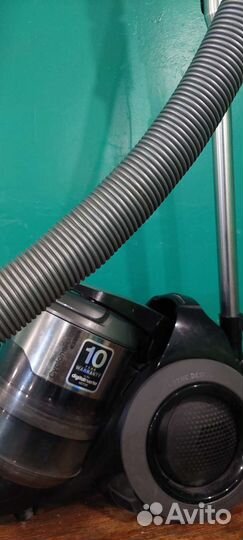Пылесос Samsung Включение на ручки.1 год