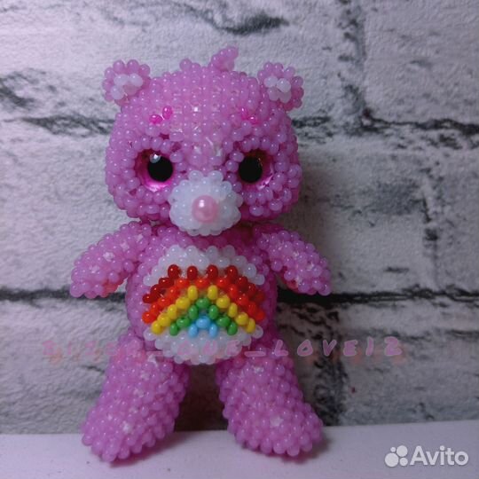 Заботливый мишка из бисера