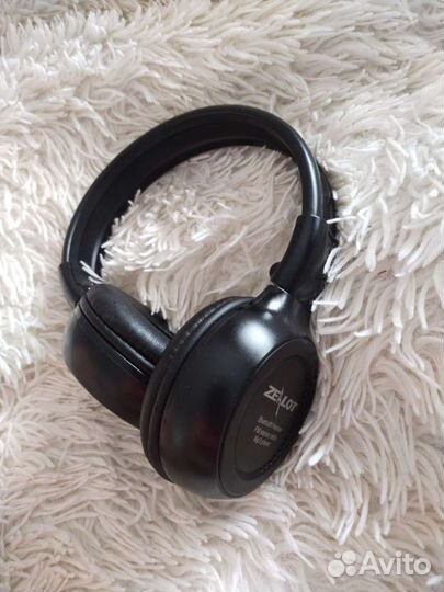 Беспроводные наушники