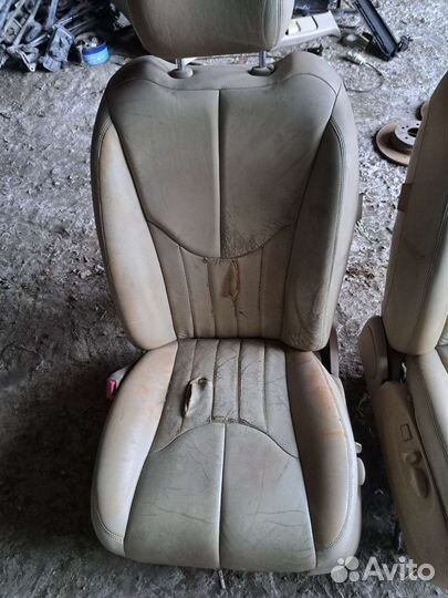 Комплект сидений на Ягуар s-type