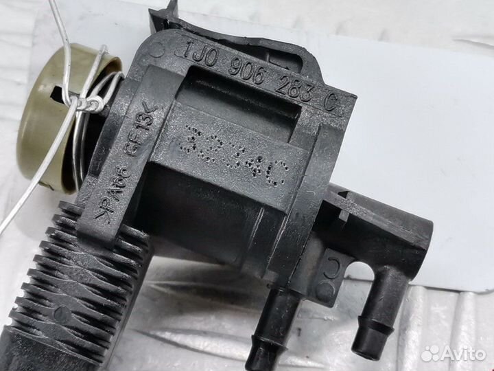 Клапан вакуумного управления Audi A4 B6 2005