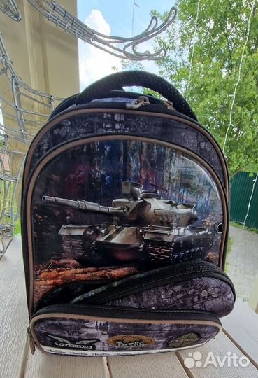 Школьный рюкзак (ранец) DeLune с танком