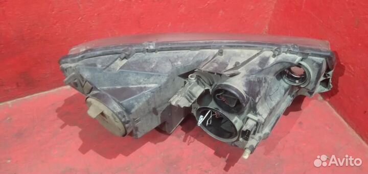 Логан 2 фара левая с дефектом Renault Logan 2