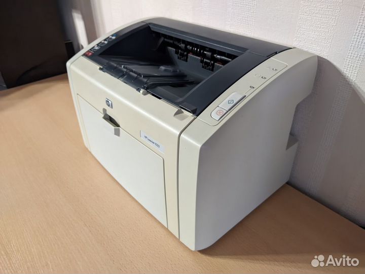 HP LaserJet 1022 - Пробег: 60700 страниц