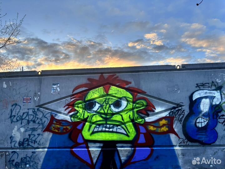 Художник граффити