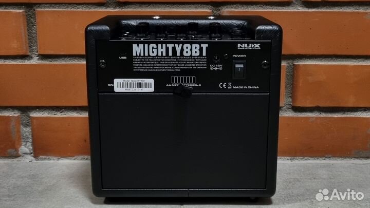 Комбоусилитель для электрогитары