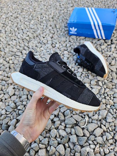 Кроссовки Adidas Retropy новые