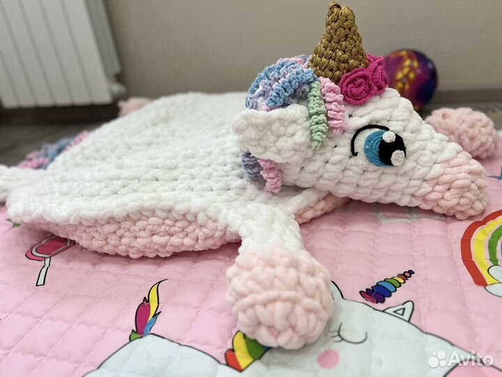 Вязаный детский коврик пуфик Единорог