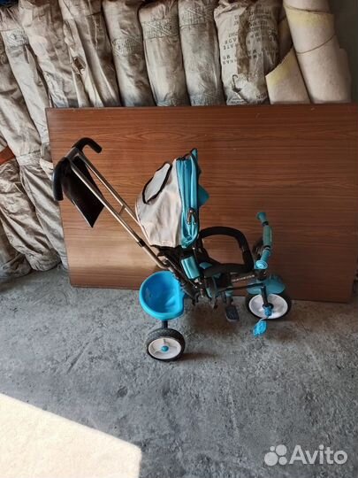 Трехколесный велосипед коляска с ручкой