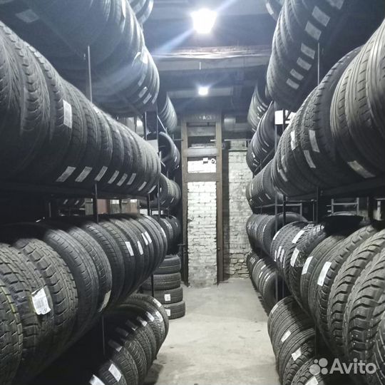 Bridgestone Blizzak WS-70 185/60 R15 88L