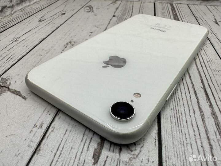 iPhone Xr, 128 ГБ