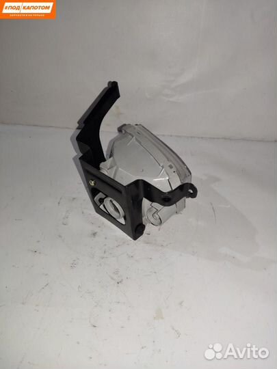 Фара противотуманная левая Chevrolet Lacetti