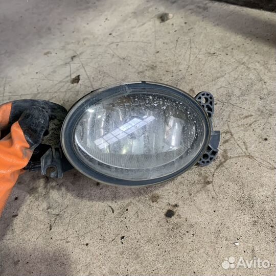 Фара противотуманная левая Mercedes W164