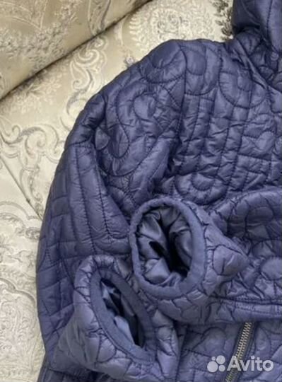 Куртка guess