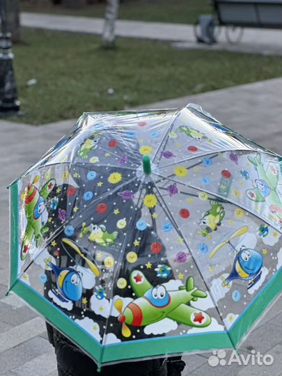 Зеленый детский зонт с самолетиками