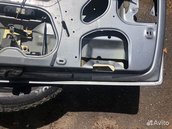 Крышка багажника VW Touareg 7L