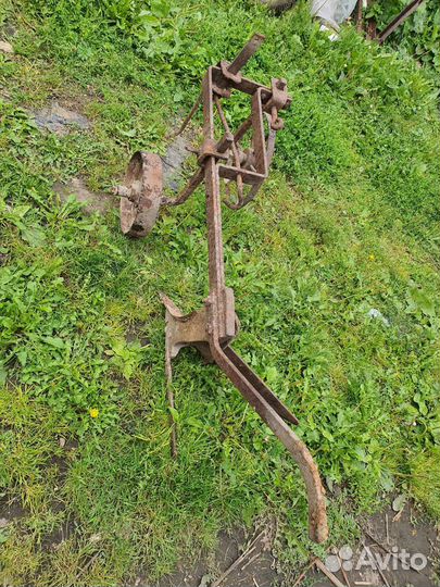 Конный плуг старинный СССР