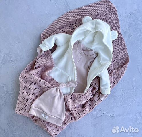 Комплект на выписку+ 3 Боди в подарок