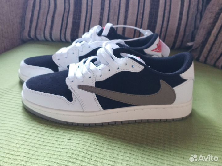 Кроссовки Nike SB Dunk Low x Travis Scott