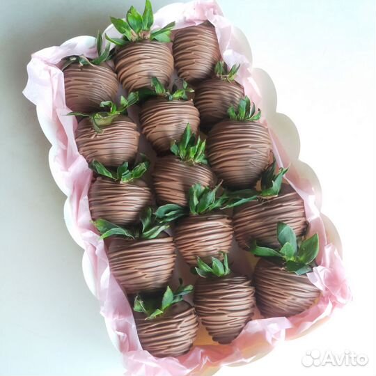 Клубника в молочном шоколаде