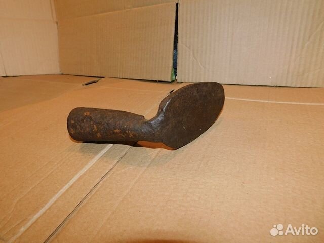 Старинный инструмент сапожника - кованная лапа ри