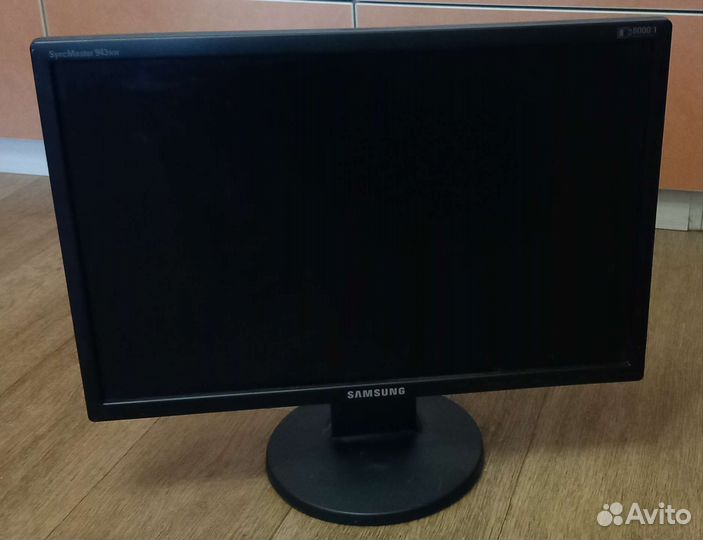 Монитор Samsung