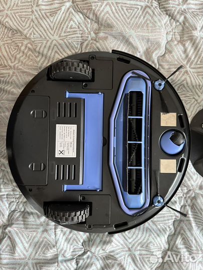 Робот пылесос