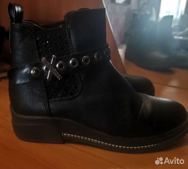 Сапожки для девочки