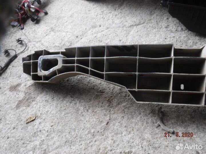 Усилитель бампера задний Лада Калина хэтчбэк 21126