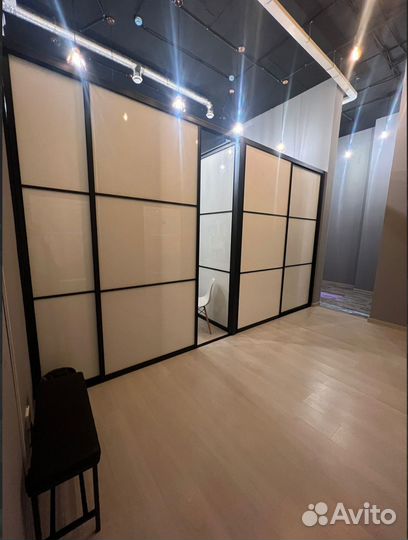 Монтажник дверей / Помощник монтажника