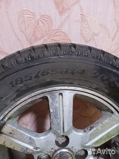 Колесо в сборе Hankook 185/65 R14 90T 4 штуки