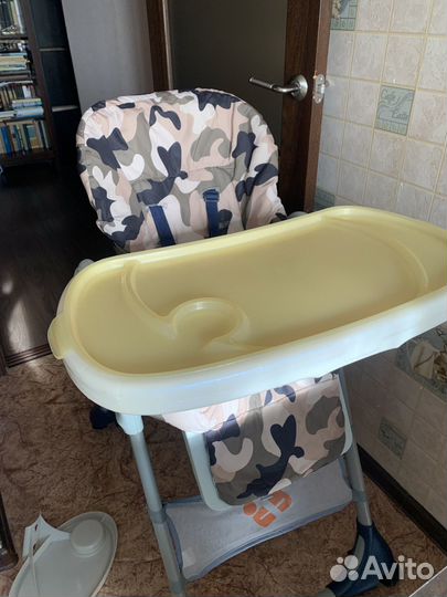 Стульчик для кормления happy baby